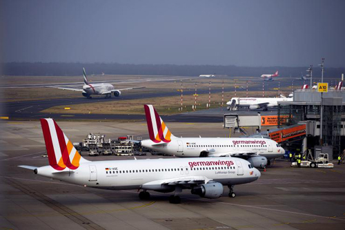 Máy bay Đức đã phải hạ cánh khẩn cấp vì hành khách gặp vấn đề về sức khỏe