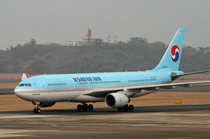 Toàn bộ những người có mặt trên máy bay Korean Air không hề hay biết về vụ va chạm