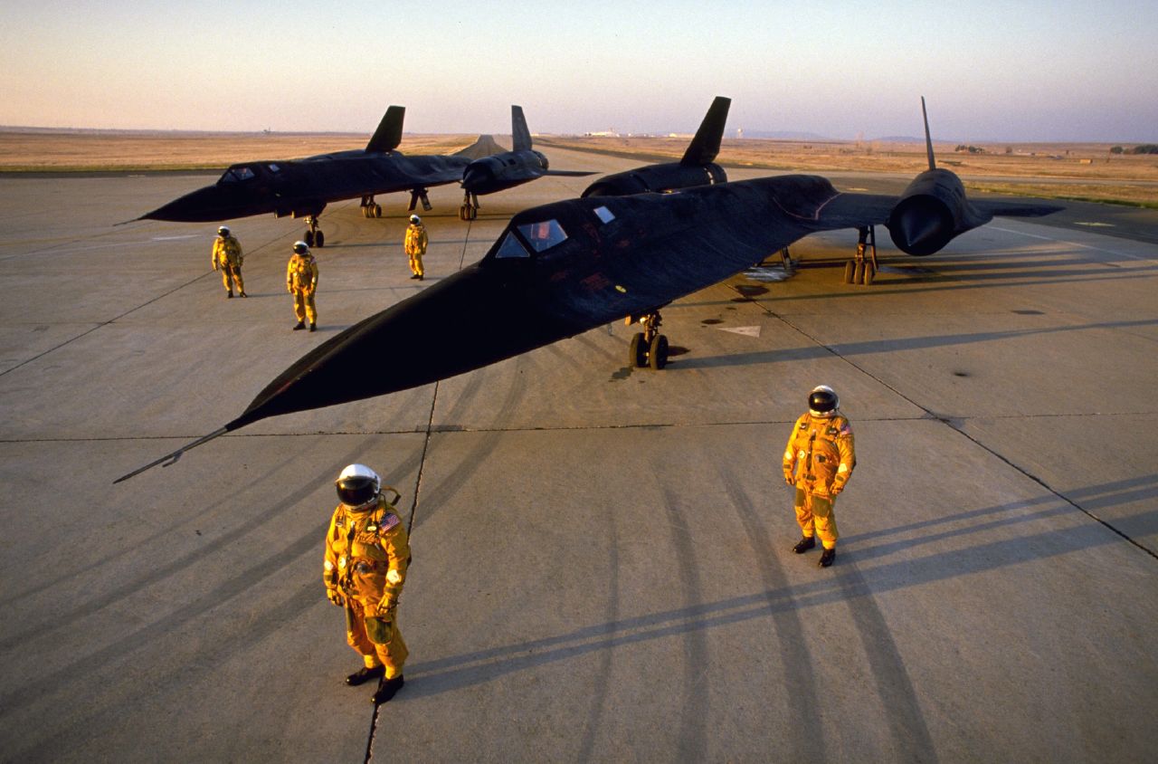 Máy bay quân sự SR-71 chính thức về hưu từ năm năm 1998