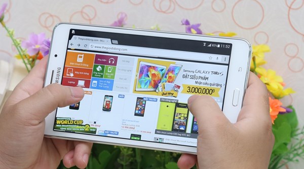 Máy tính bảng giá rẻ Galaxy Tab 4 7 inch được thiết kế cứng cáp, khỏe khoắn hơn
