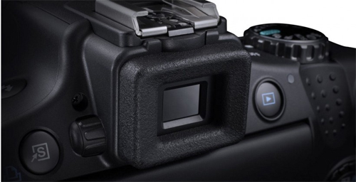 Canon PowerShot SX50 HS lại bị thu hồi vì đệm cao su gây kích ứng da