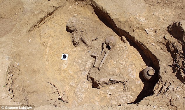 Mộ cổ chứa hài cốt 'công chúa ngủ trong rừng' 2000 năm tuổi ở Ethiopia