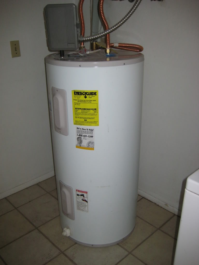 Chọn mua máy nước nóng truyền thống có két
