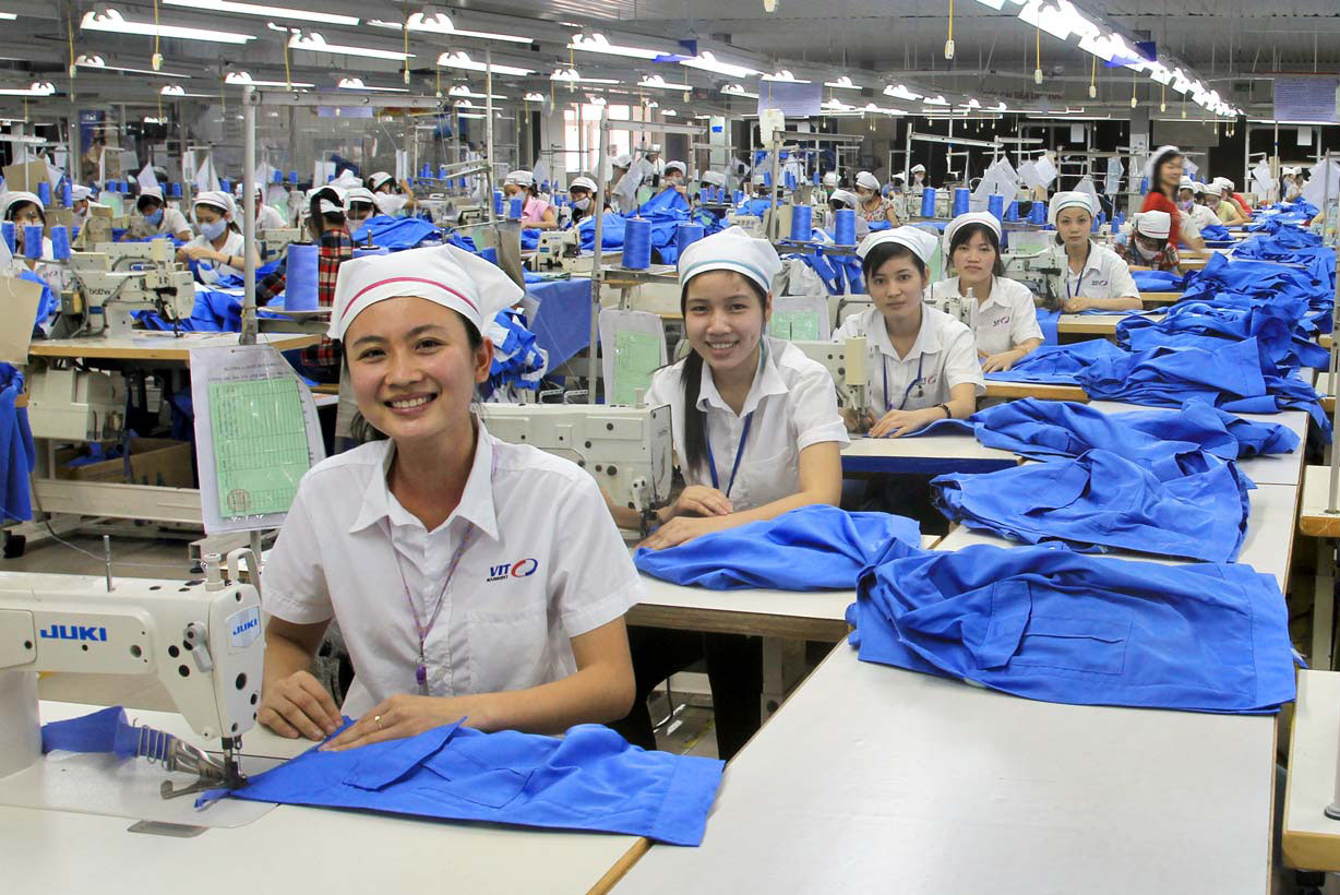 Năng suất lao động kỹ thuật của ngành dệt may Việt Nam đạt 80% - 90% năng suất của Trung Quốc