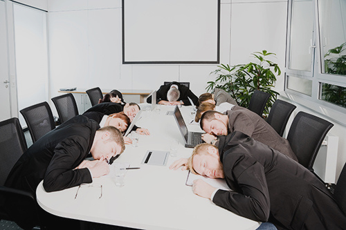 Những cuộc họp không cần thiết là nguyên nhân gây ra tình trạng năng suất làm việc kém hiệu quả