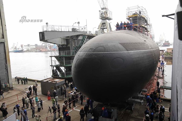 Bên cạnh các tàu tên lửa thuộc Dự án 22800, Nga cũng lên kế hoạch đóng thêm lô tàu ngầm chiến lược mới