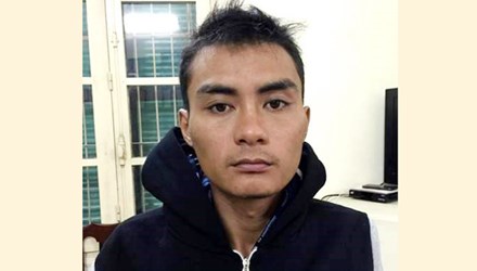 Nghi phạm giết người Lê Quang Linh tại cơ quan công an