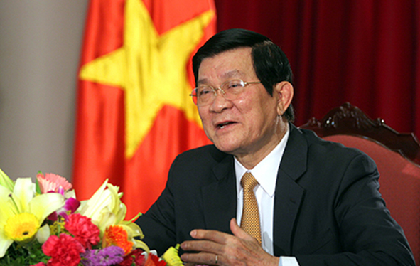 Chủ tịch nước Trương Tấn Sang: Phải đứng trên đôi chân của chính mình