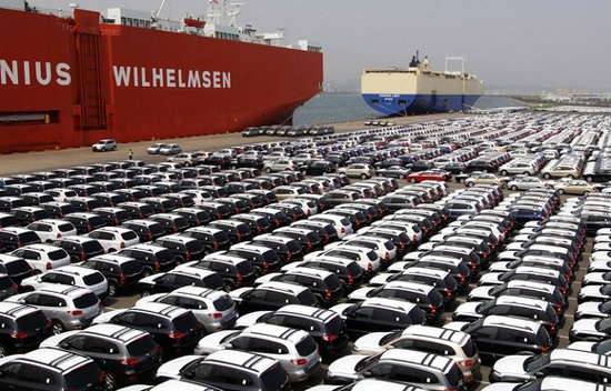 Giá xe ô tô nhập khẩu có thể giảm gần một nửa