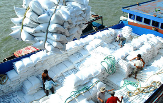 Gạo Việt Nam tràn ngập thị trường Trung Quốc