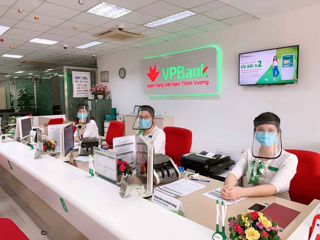 VPBank kí kết hợp đồng vay 100 triệu USD với IFC nhằm hỗ trợ doanh nghiệp SME gặp khó vì Covid