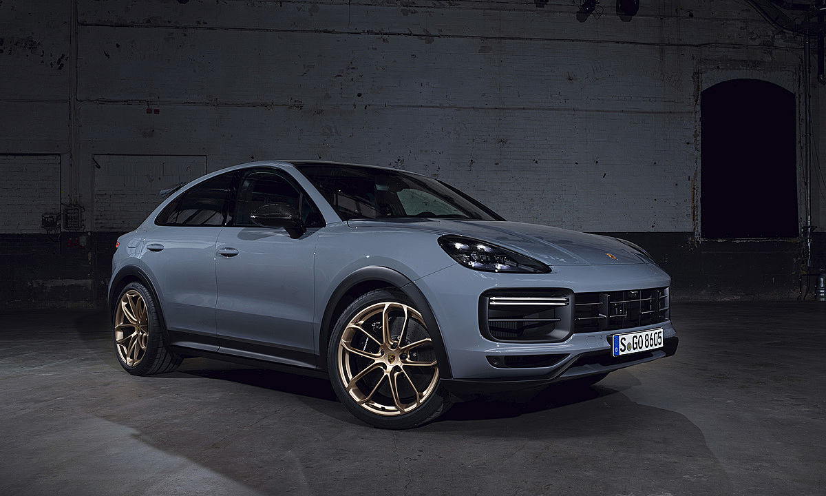 10 xe sang Porsche Cayenne phải triệu hồi để thay thế đai ốc tại Việt Nam