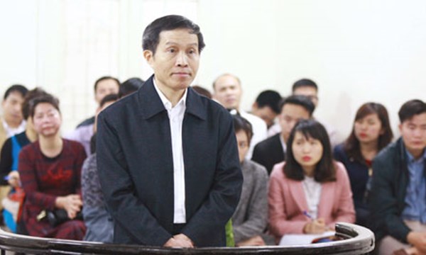 Nguyễn Hữu Vinh có những bài viết bôi nhọ Đảng, Nhà nước