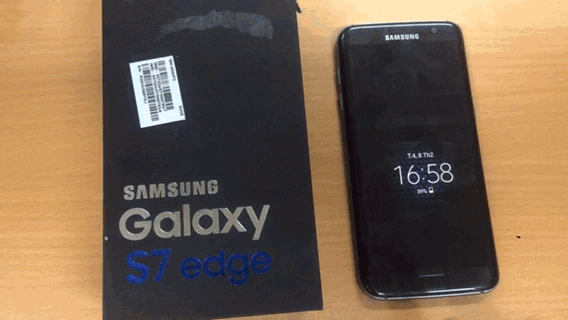 Hình ảnh chiếc Samsung Galaxy S7 Edge bị lỗi màn hình (Ảnh nhân vật cung cấp)