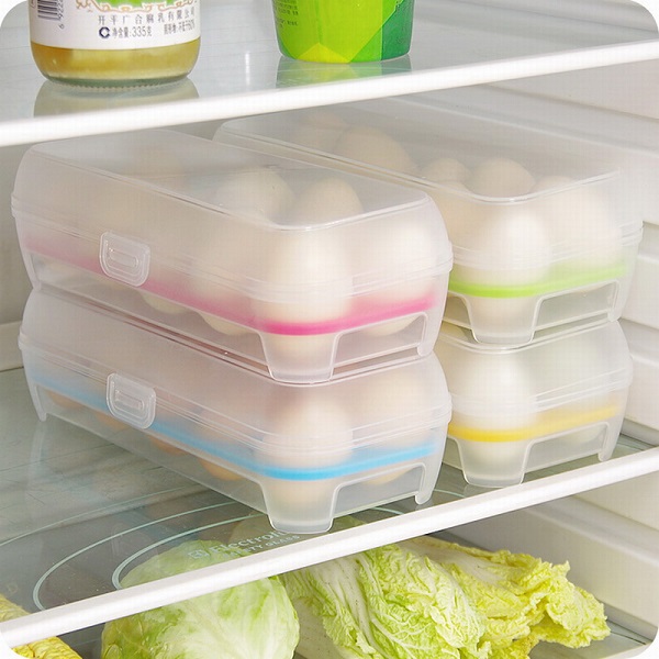  Nên cho trứng vào các hộp nhựa có nắp đậy rồi cho vào ngăn giữa tủ lạnh để bảo quản trứng được tốt hơn.
