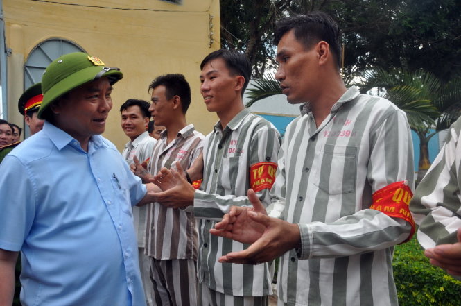 Phó Thủ tướng CP, Chủ tịch Hội đồng tư vấn đặc xá Trung ương Nguyễn Xuân Phúc đã đến trại giam Xuân Mộc và tỉnh Bà Rịa - Vũng Tàu