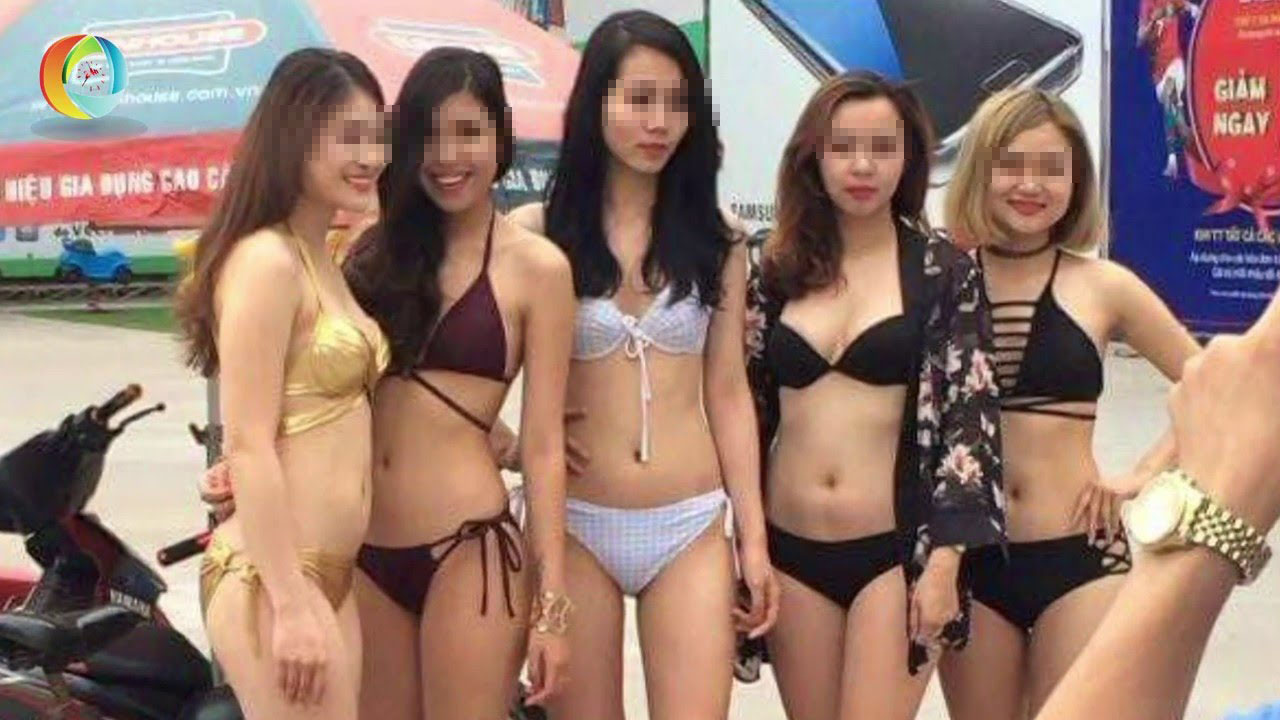 Siêu thị điện máy Trần Anh cho rằng, các chân dài mặc bikini như thế này để quay clip 