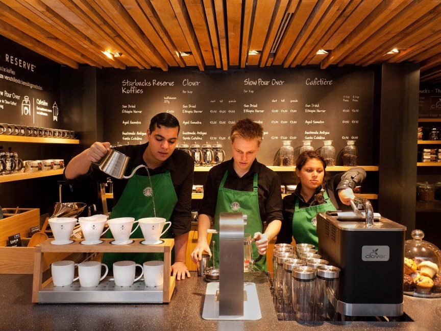 Starbucks chi nhiều tiền cho bảo hiểm nhân viên hơn cả cà phê