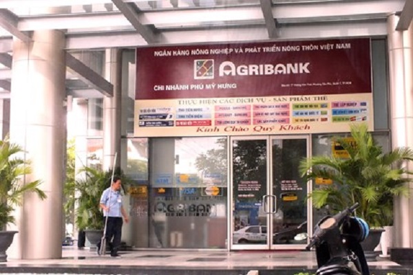 Nguyên Giám đốc Agribank chi nhánh Phú Mỹ Hưng bị khởi tố