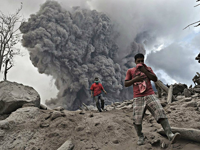 Ít nhất 6 người Indonesia thiệt mạng vì dung nham của núi lửa phun trào