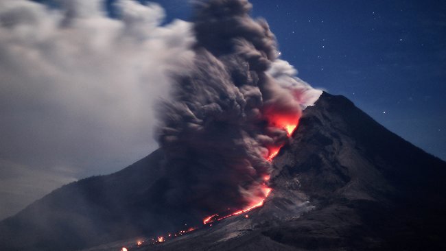 Núi lửa Sinabung trong lần phun trào dữ dội năm 2014