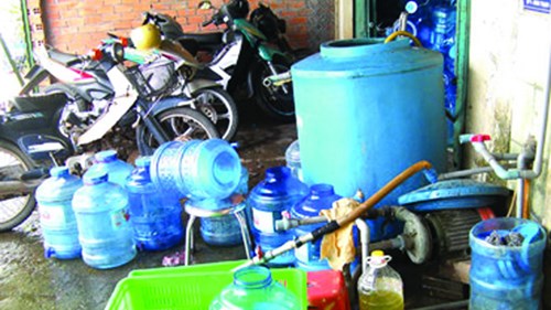 Nước đóng chai, nước đóng bình sản xuất tại nơi mất vệ sinh