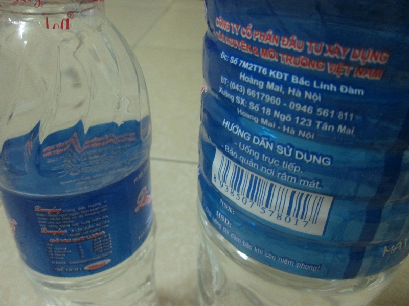Chi cục An toàn Vệ sinh thực phẩm Hà Nội kiểm tra cơ sở sản xuất nước tinh khiết Quaglog, lấy mẫu kiểm nghiệm chất lượng