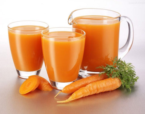 Những người không nên uống nước cà rốt bao gồm bệnh nhân bị tiểu đường, viêm tụy 