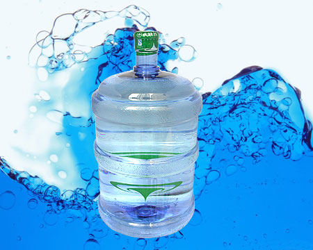 Hàm lượng vi khuẩn trong các loại nước uống đóng chai Trung Quốc bị kiểm tra cao gấp nhiều lần mức cho phép