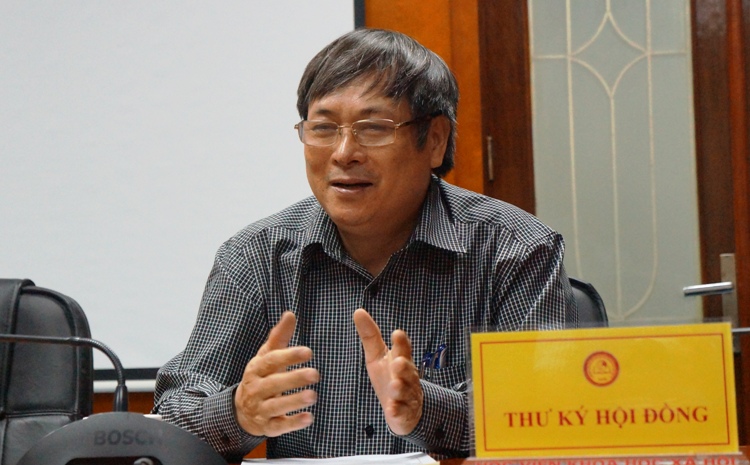 Ông Hồ Sĩ Sơn, phó giám đốc học viện khoa học xã hội