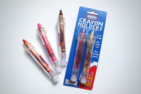 Gía đỡ bút chì màu giúp ta tô màu mà không bị bẩn tay