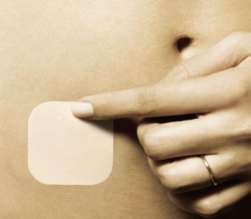 Phát minh mới về tem dán ngừa thai giúp người dùng nhớ hơn so với việc uống thuốc viên mỗi ngày
