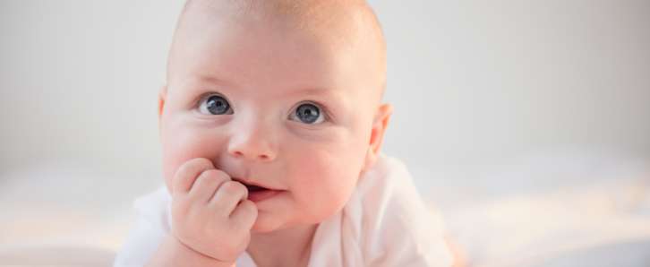 Em bé 'một cha hai mẹ' đầu tiên của Anh có thể sẽ được sinh ra vào năm 2016