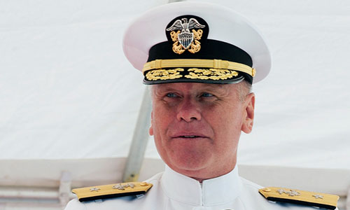Sự cố xem phim đồi trụy bằng máy tính chính phủ đã khiến chuẩn đô đốc Rick Williams bị sa thải