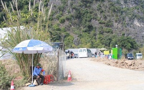 Hình ảnh bên ngoài phim trường 'King Kong 2'