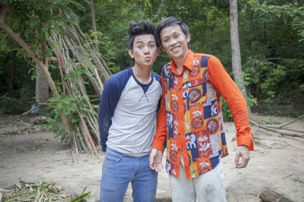 Hai cha con Hoài Linh, Hoài Lâm song kiếm hợp bích trong phim Tết 2015