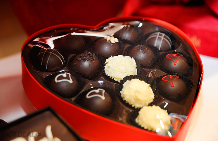Chocolate và kẹp dẻo là những món quà tặng Valentine trắng cho bạn gái phổ biến nhất