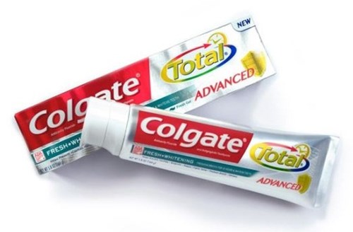 Triclosan trong Colgate, chất gây ung thư,  kem đánh răng Colgate, cục an toàn thực phẩm