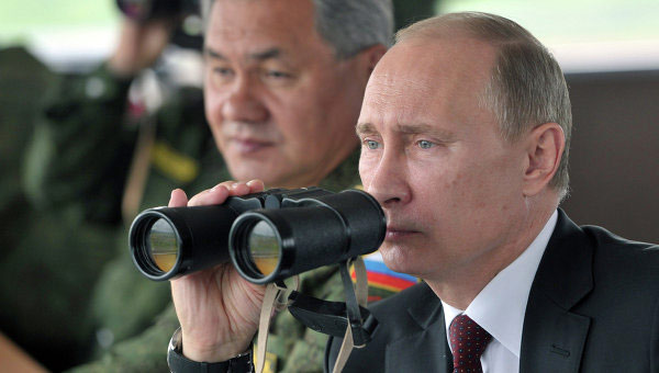 Tổng thống Nga Vladimir Putin đã phê chuẩn việc điều tên lửa phòng không S-400 Triumph tăng cường cho Hạm đội phương Bắc