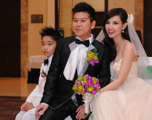 Đám cưới xa hoa của Quỳnh Chi với con trai đại gia thủy sản  