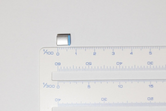 Kích thước thực tế của chiếc máy trợ thính không dây nhỏ nhất hiện nay NANOPLUG