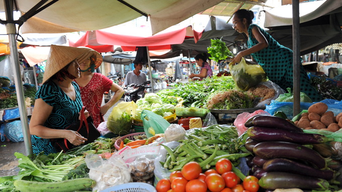Bất ngờ: Rau an toàn ở Hà Nội chủ yếu bán ở chợ dân sinh mà người dân không biết