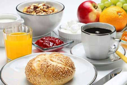 Các chuyên gia cảnh báo sai lầm khi ăn sáng là ăn đồ ăn khô
