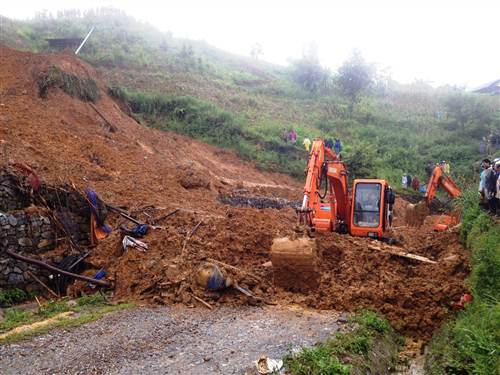 Hiện trường vụ sạt lở đất ở Cao Bằng khiến 3 người thiệt mạng, 5 người khác bị thương