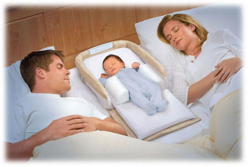 Trẻ em nên được đặt trong cũi có bề mặt phẳng với nhiệt độ phòng hợp lý để phòng tránh hội chứng đột tử ở trẻ sơ sinh (SIDS)