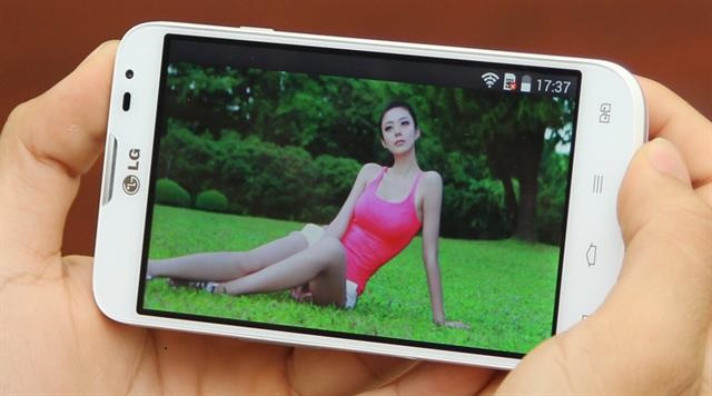 Smartphone giá rẻ LG L70 Dual sở hữu thiết kế đẹp, hệ điều hành Android mới nhất