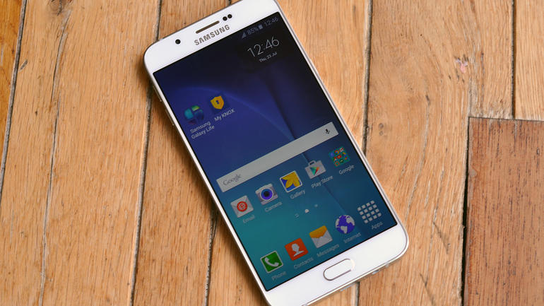 Samsung Galaxy A8 'quyến rũ' với viền màn hình siêu mỏng