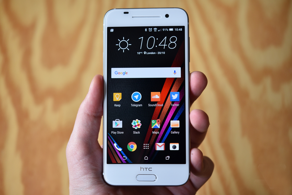 Smartphone hot nhất HTC One A9 sở hữu nhiều đặc điểm nổi bật của một dòng smartphone cao cấp nhưng giá thành lại vừa phải