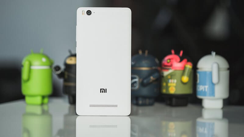 Xiaomi Mi 4c là một trong những smartphone có viên pin 3.080 mAh
