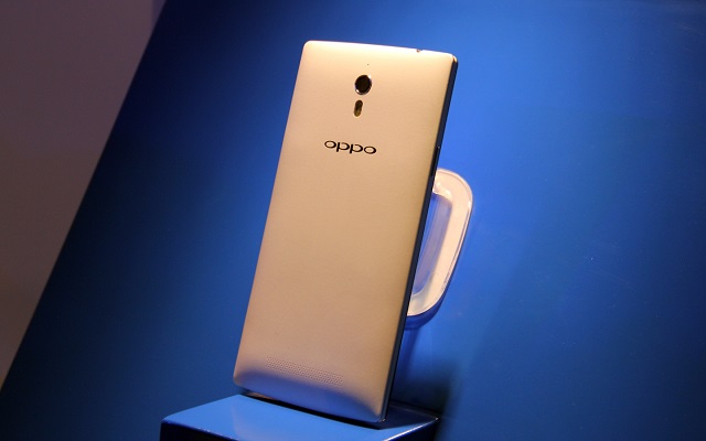 OPPO Find 7a- một trong những smartphone hot nhất hiện nay thu hút nhiều người dùng Việt 